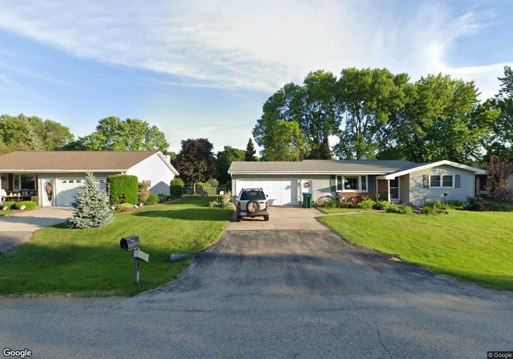 3625 W Sunnyview Rd, Appleton, WI 54914 - photo 1