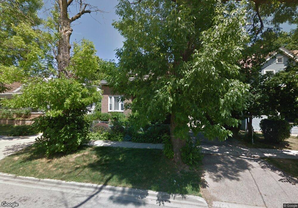 105 N Chapel St, Waukegan, IL 60085 - photo 1