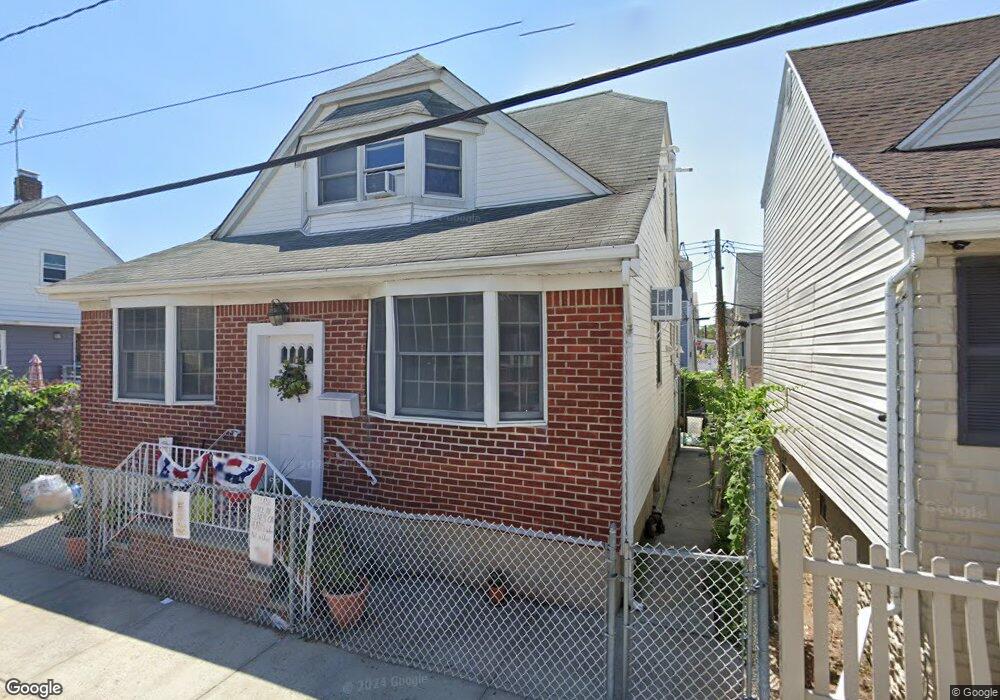 113 Ebony Ct, Brooklyn, NY 11229 - photo 1
