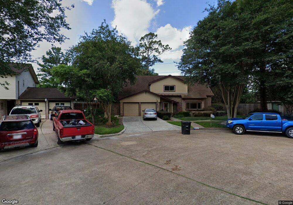 6207 Wagonwheel Cir, Houston, TX 77088 - photo 1