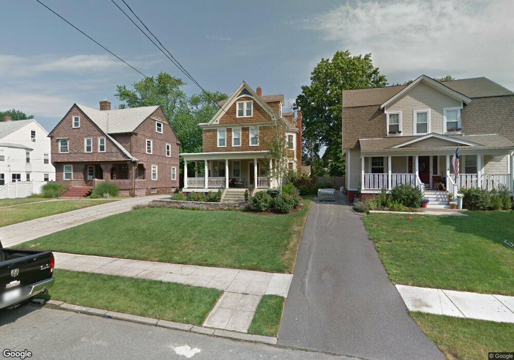 113 Bluff Ave, Cranston, RI 02905 - photo 1