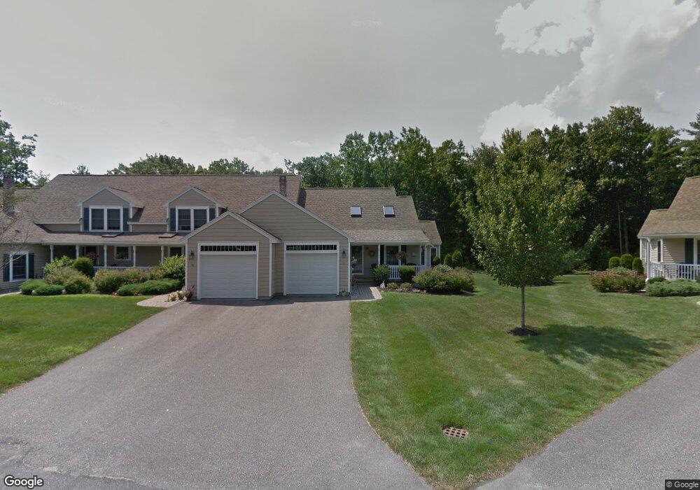 18 Nottingham Ct, Kennebunk, ME 04043 - photo 1