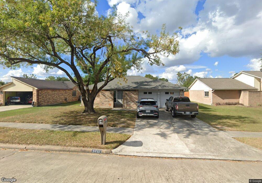 3418 Willow Tree Dr, Houston, TX 77066 - photo 1