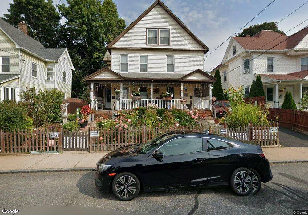 21 Willow St unit 23, Holyoke, MA 01040 - photo 1