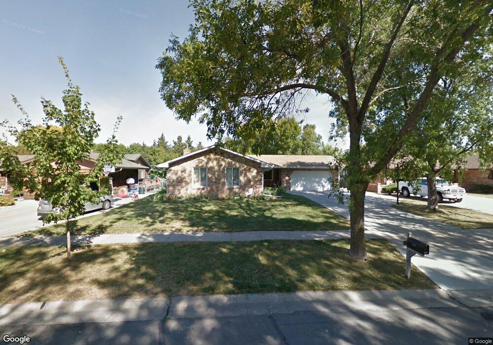 2566 Willow Rd N, Fargo, ND 58102 - photo 1