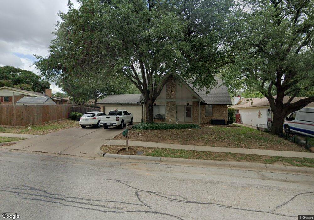 824 Savannah Way, Bedford, TX 76022 - photo 1