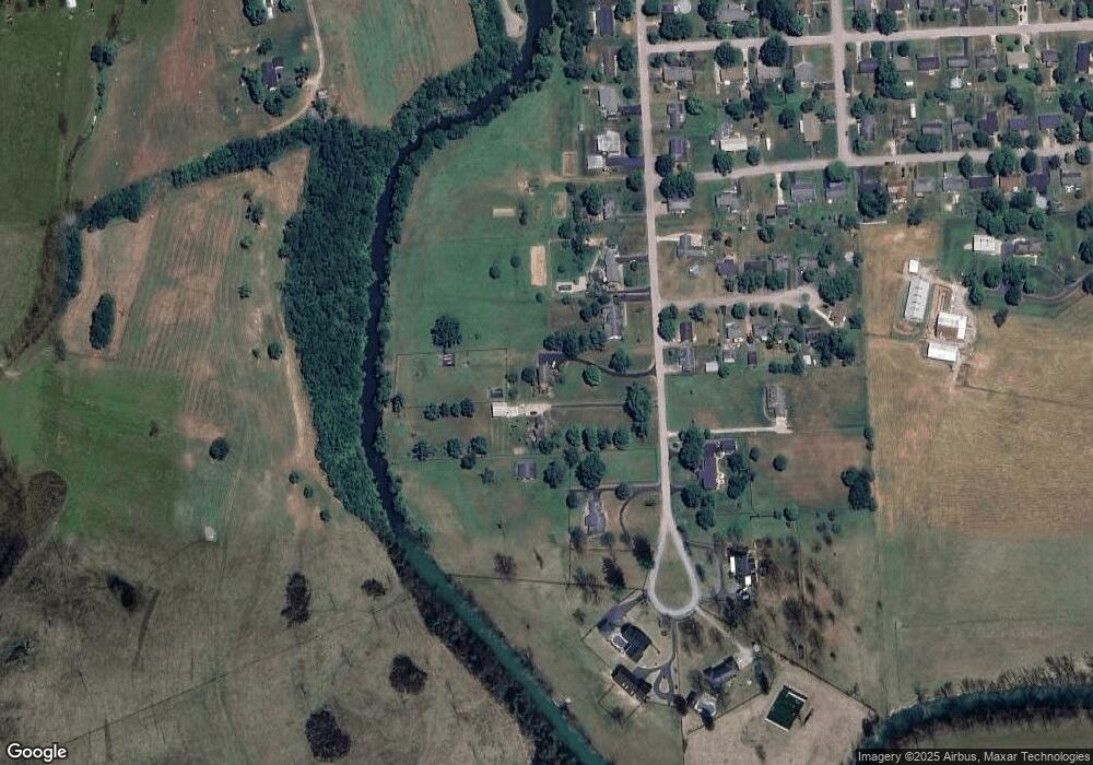 1049 Riverside Dr, Harrodsburg, KY 40330 - photo 1