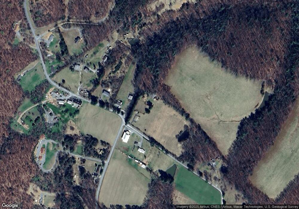 2275 Tabor Rd, Berkeley Springs, WV 25411 - photo 1