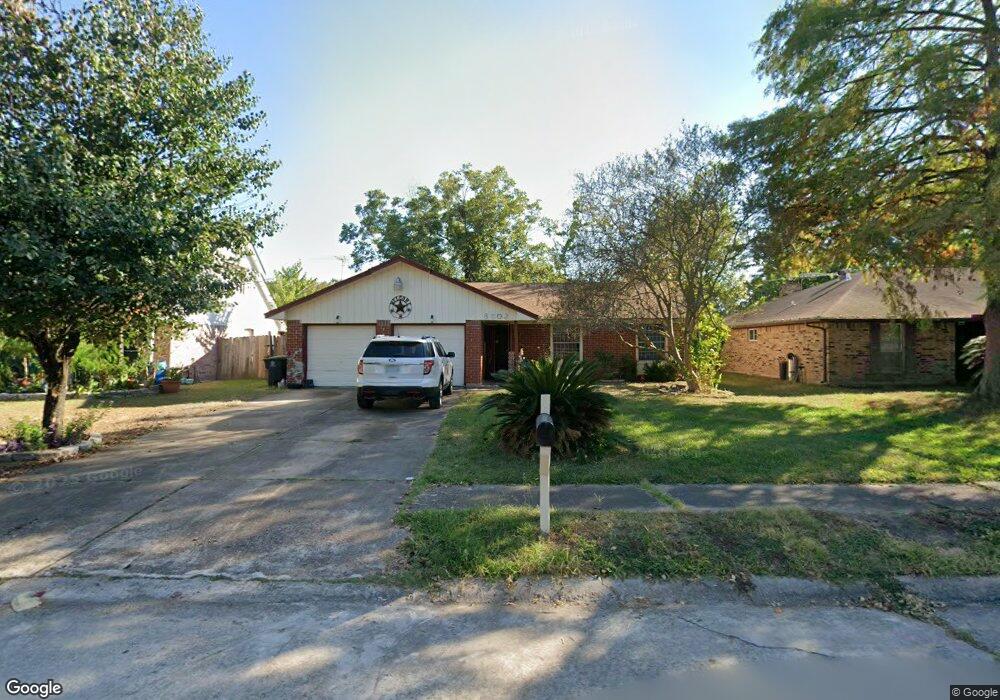 8802 Landwood Dr, Houston, TX 77040 - photo 1