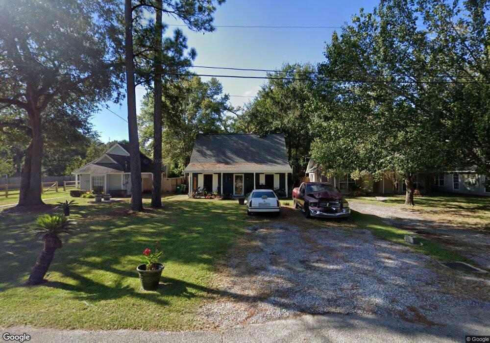 2515 Robin St, Slidell, LA 70460 - photo 1