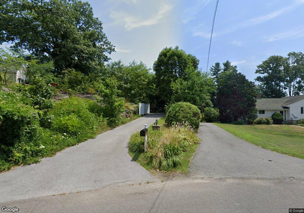 2 1/2 Hickory Dr, Greenwich, CT 06831 - photo 1