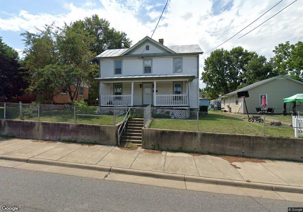 621 N Delphine Ave, Waynesboro, VA 22980 - photo 1