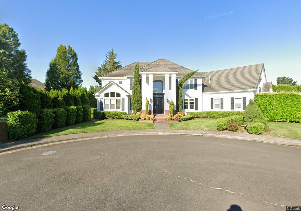 1944 Lakeview Dr, Eugene, OR 97408 - photo 1