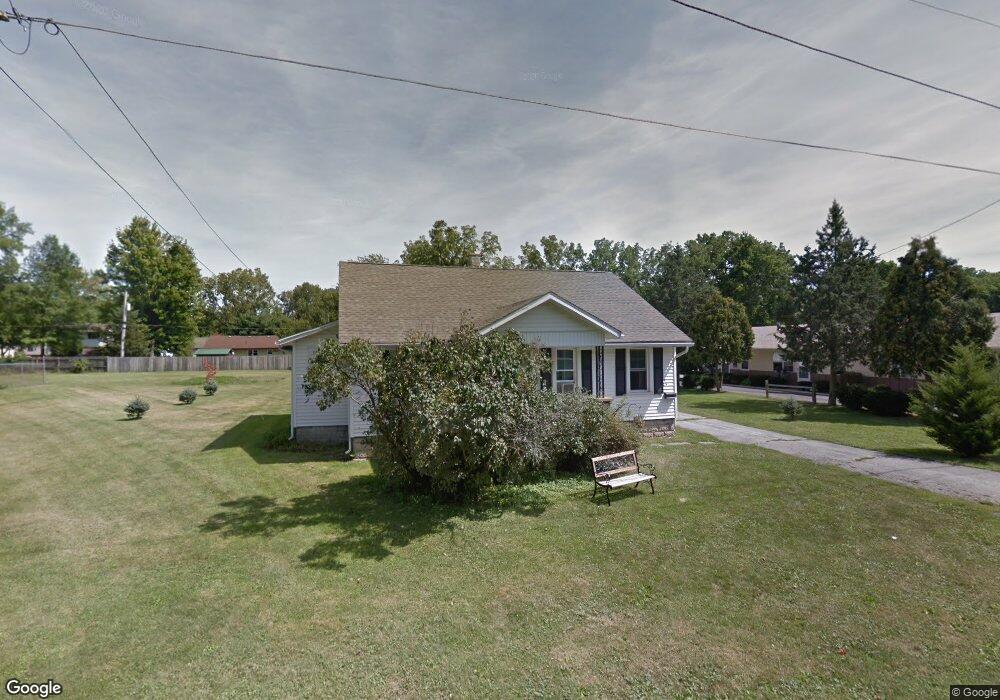 925 McManness Ave, Findlay, OH 45840 - photo 1