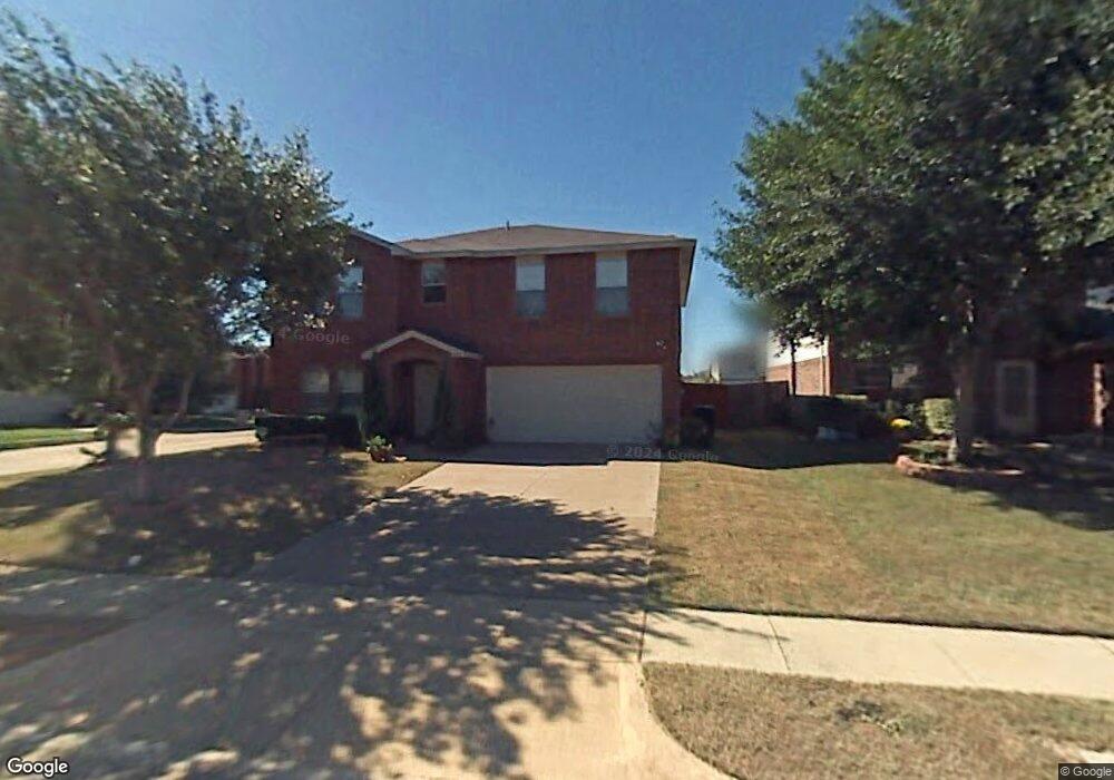 8608 Mild Creek Ln, Denton, TX 76210 - photo 1