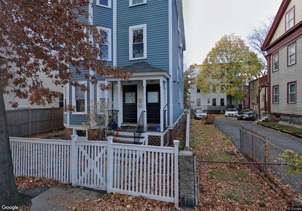 127 Cherry St, Cambridge, MA 02139 - photo 1