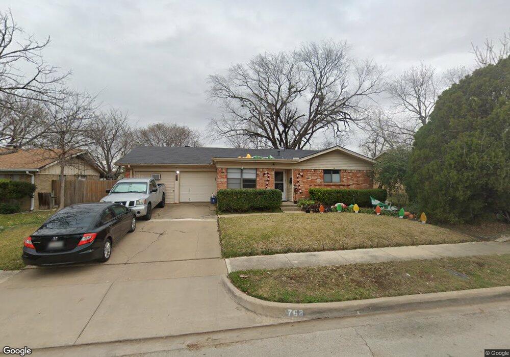 768 Oakwood Ave, Hurst, TX 76053 - photo 1