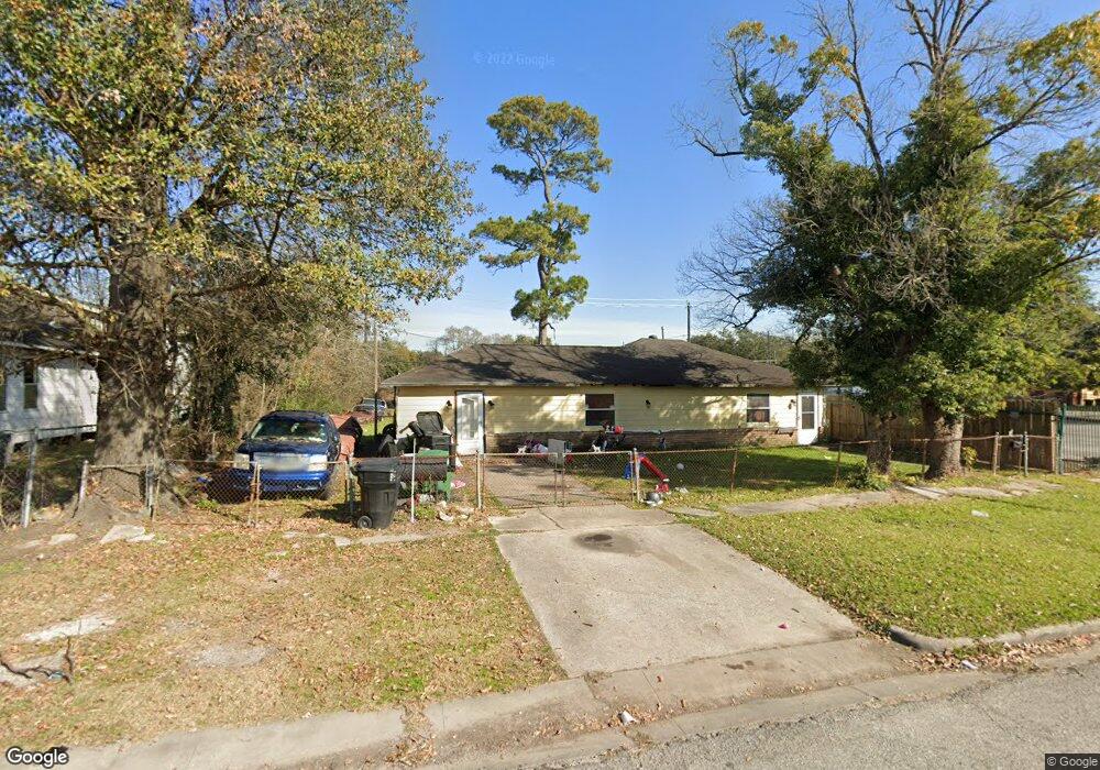 7923 Ithaca St, Houston, TX 77017 - photo 1