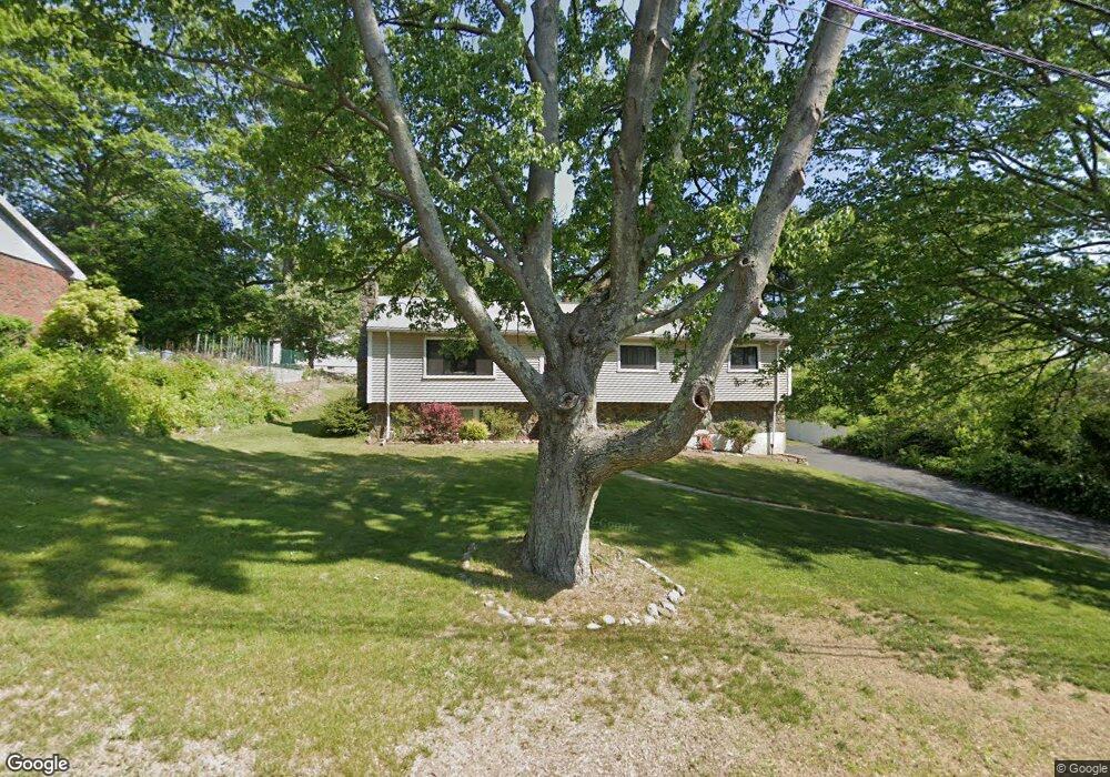 44 Pine St, Trumbull, CT 06611 - photo 1