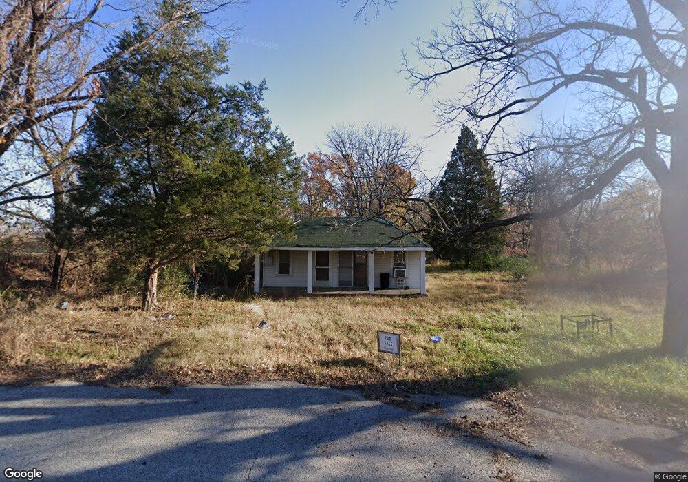420 N Highway 75, Henryetta, OK 74437 - photo 1