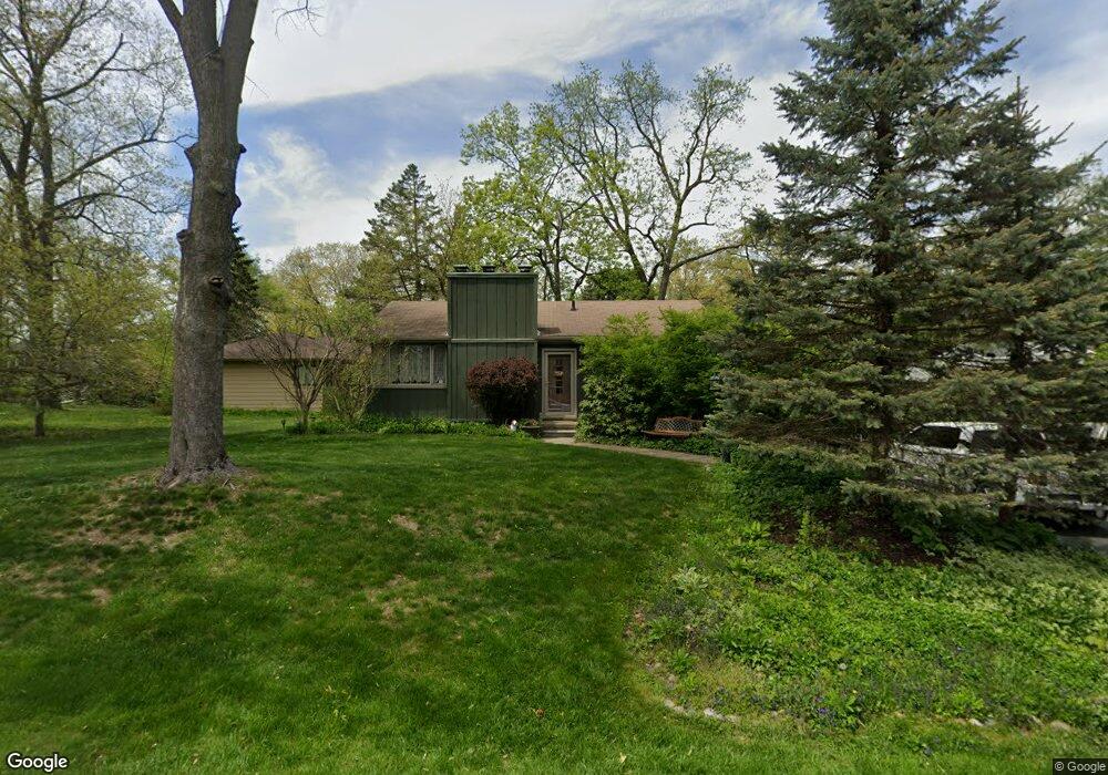 1570 Maplewood St, Sylvan Lake, MI 48320 - photo 1