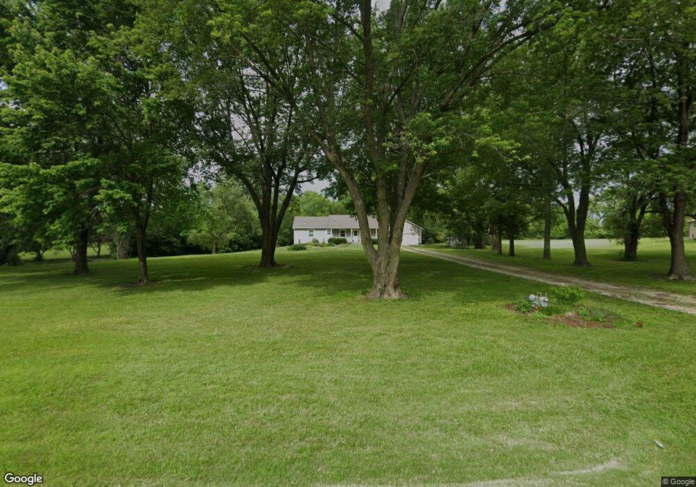 5601 SW Lincolnshire Cir, Topeka, KS 66610 - photo 1
