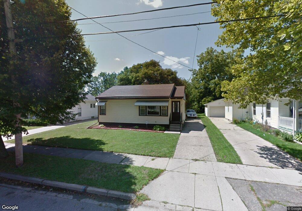 905 N Jenison Ave, Lansing, MI 48915 - photo 1