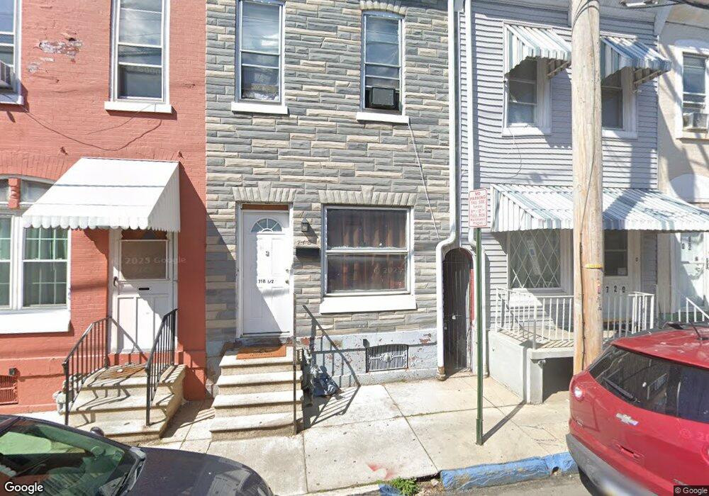 718 Moss St, Reading, PA 19604 - photo 1