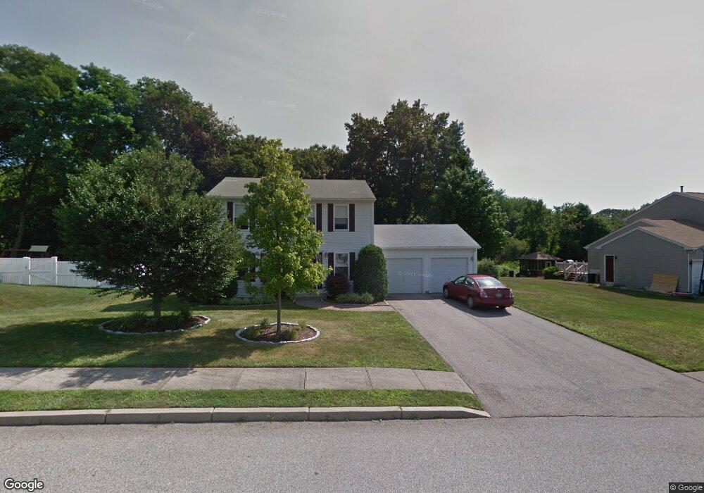 58 Nicolas Ln, Warwick, RI 02886 - photo 1