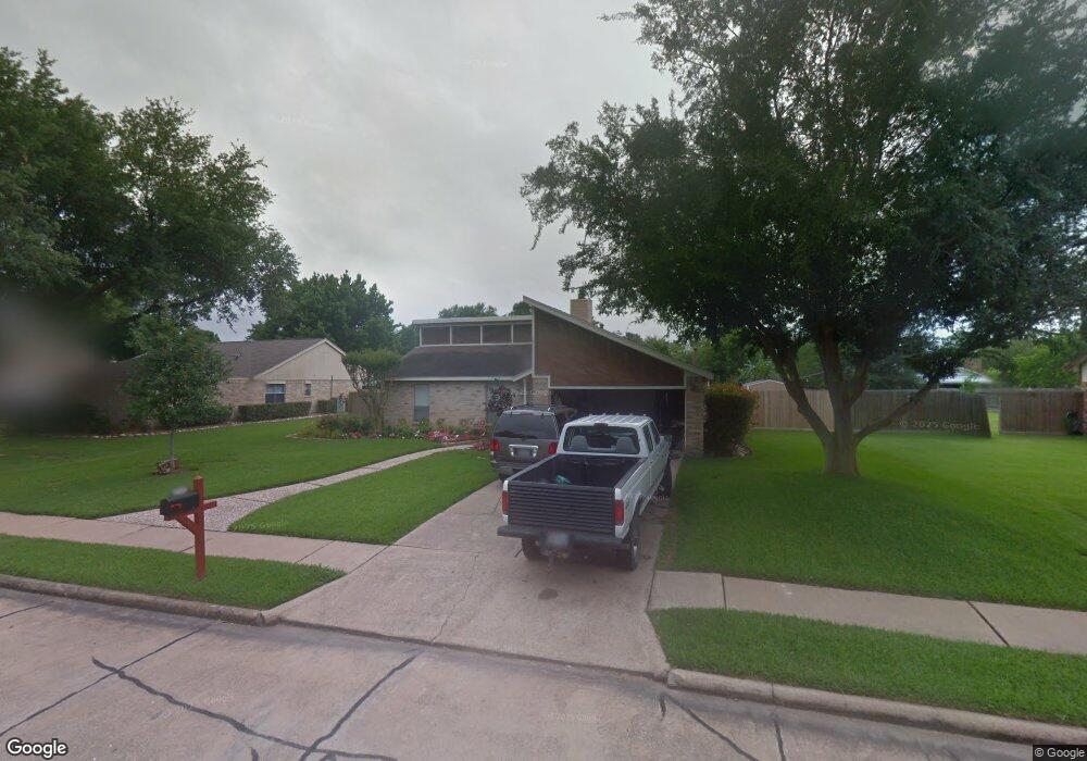 1403 Kent Way, Friendswood, TX 77546 - photo 1