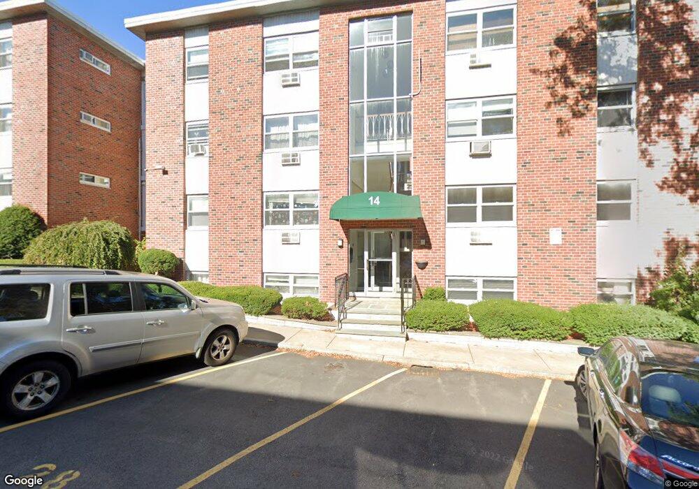 14 Commonwealth Ct, Brighton, MA 02135 - photo 1