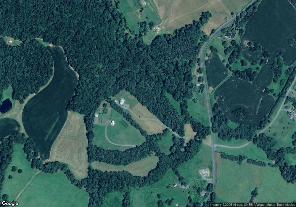 833 Tinsley Dr, Radiant, VA 22732 - photo 1