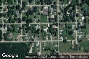 1002 Linden St, Delavan, IL 61734