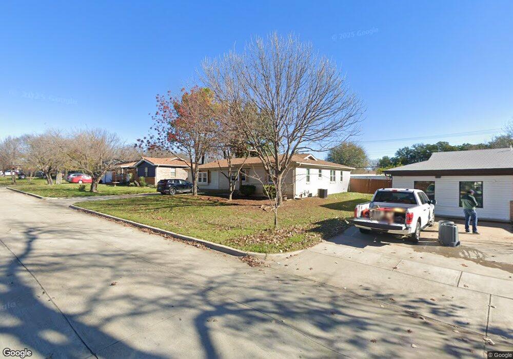 856 Dora St, Bedford, TX 76022 - photo 1