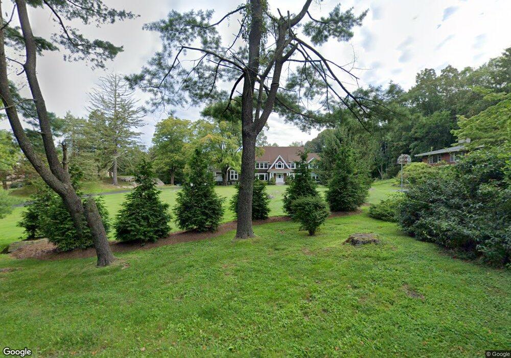 629 Quaker Rd, Chappaqua, NY 10514 - photo 1