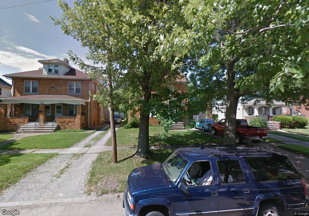 1955 E 34th St, Lorain, OH 44055 - photo 1