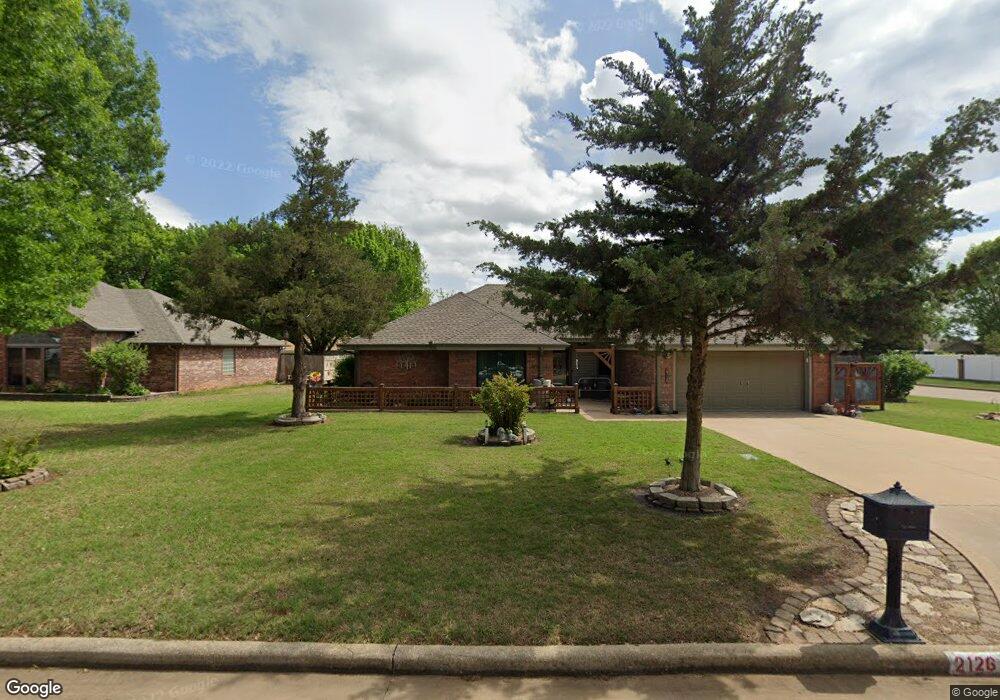 2126 Meadow Lark Dr, Duncan, OK 73533 - photo 1