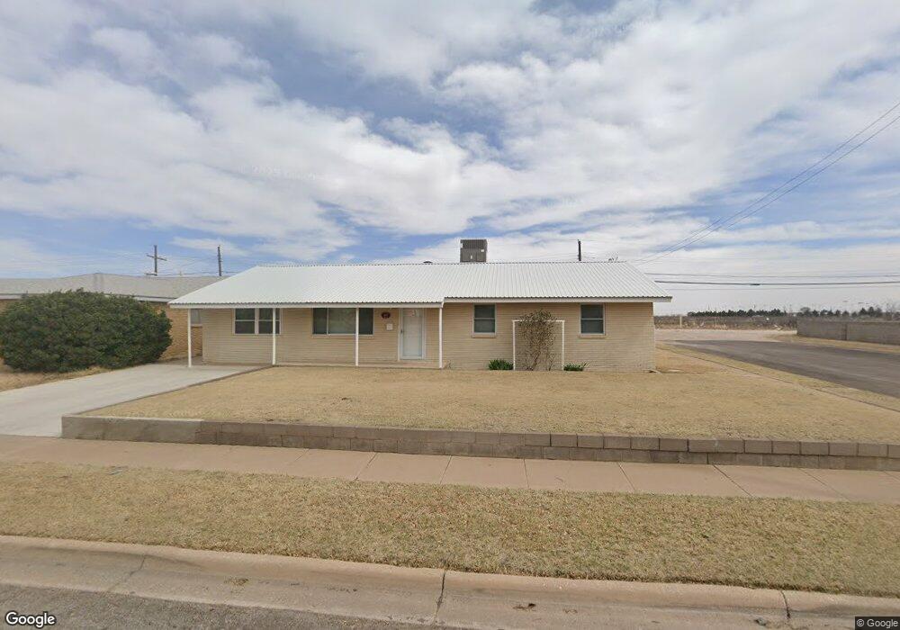 1402 N Steven Dr, Hobbs, NM 88240 - photo 1