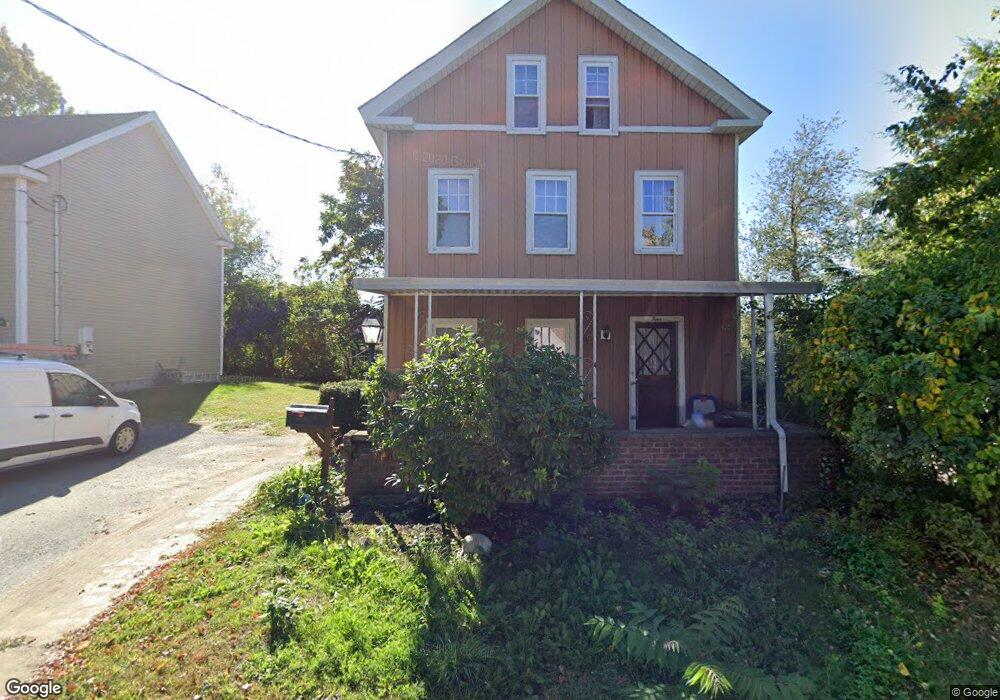 4 Lebanon St unit 1, Worcester, MA 01603 - photo 1