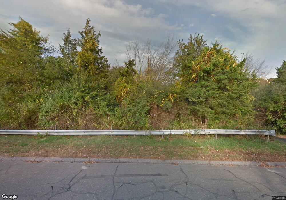 18 Philo Curtis Rd unit B, Sandy Hook, CT 06482 - photo 1