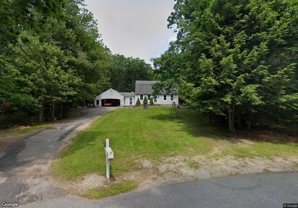 9 Gibson Dr, Litchfield, NH 03052 - photo 1