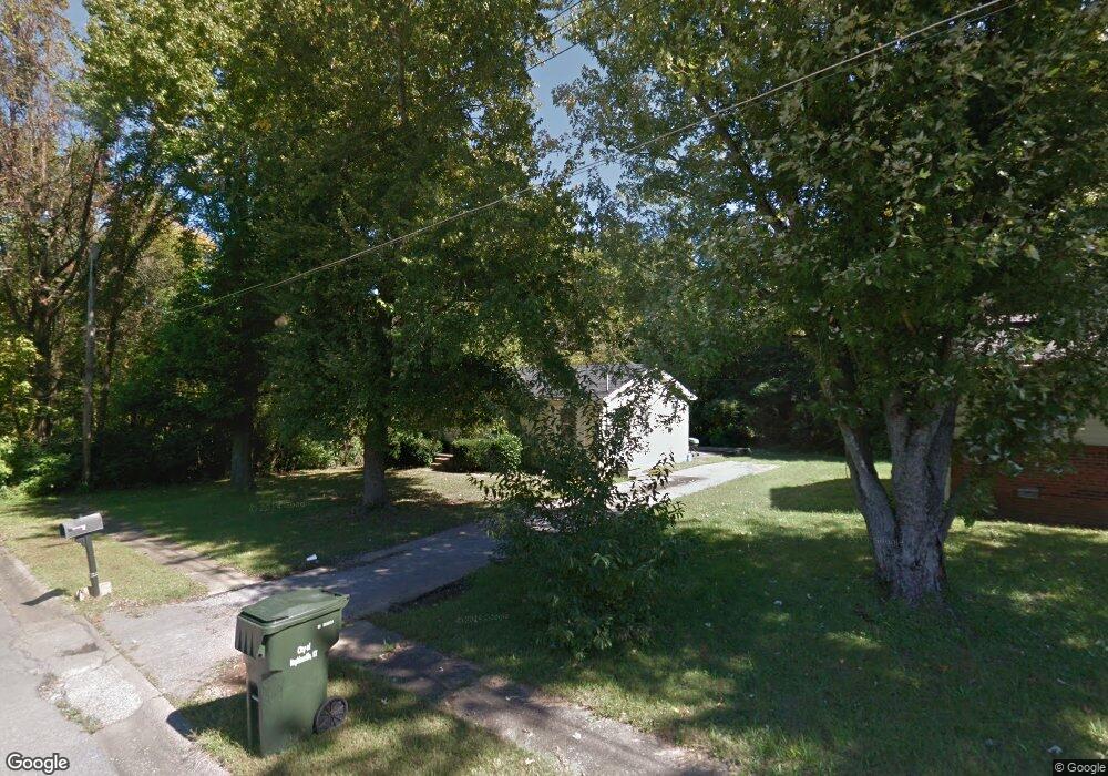 668 Evergreen Park Dr, Hopkinsville, KY 42240 - photo 1