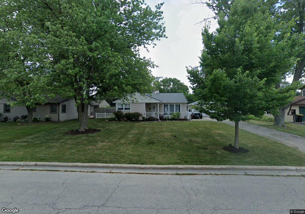 2402 Meadow Dr, Rolling Meadows, IL 60008 - photo 1