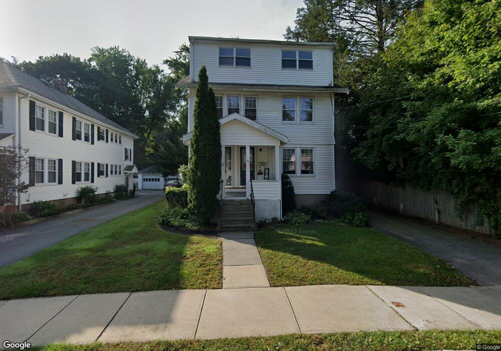 24 Circular Ave unit 2, Natick, MA 01760 - photo 1