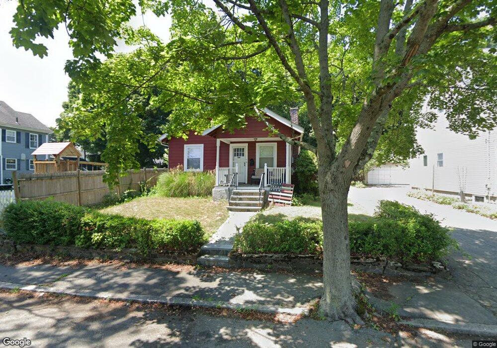 9 Martin St, Marblehead, MA 01945 - photo 1