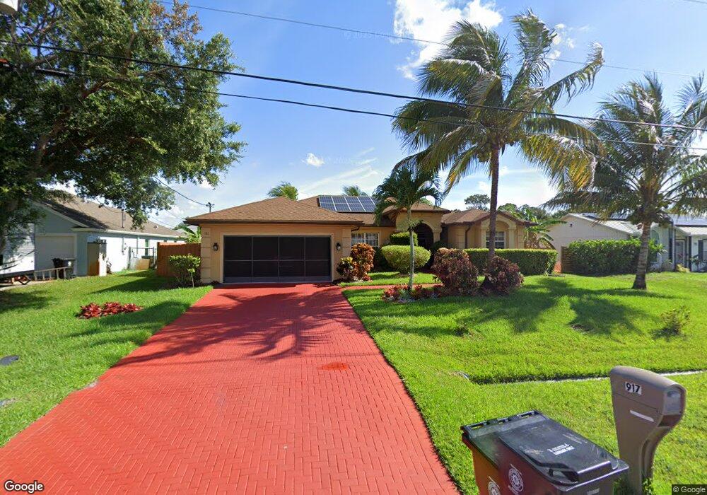 917 SW Excel Ave, Port Saint Lucie, FL 34953 - photo 1