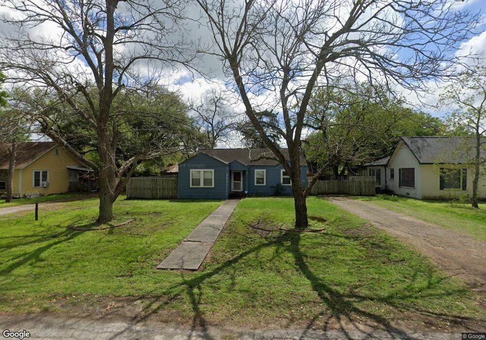 2804 5th St, Bay City, TX 77414 - photo 1
