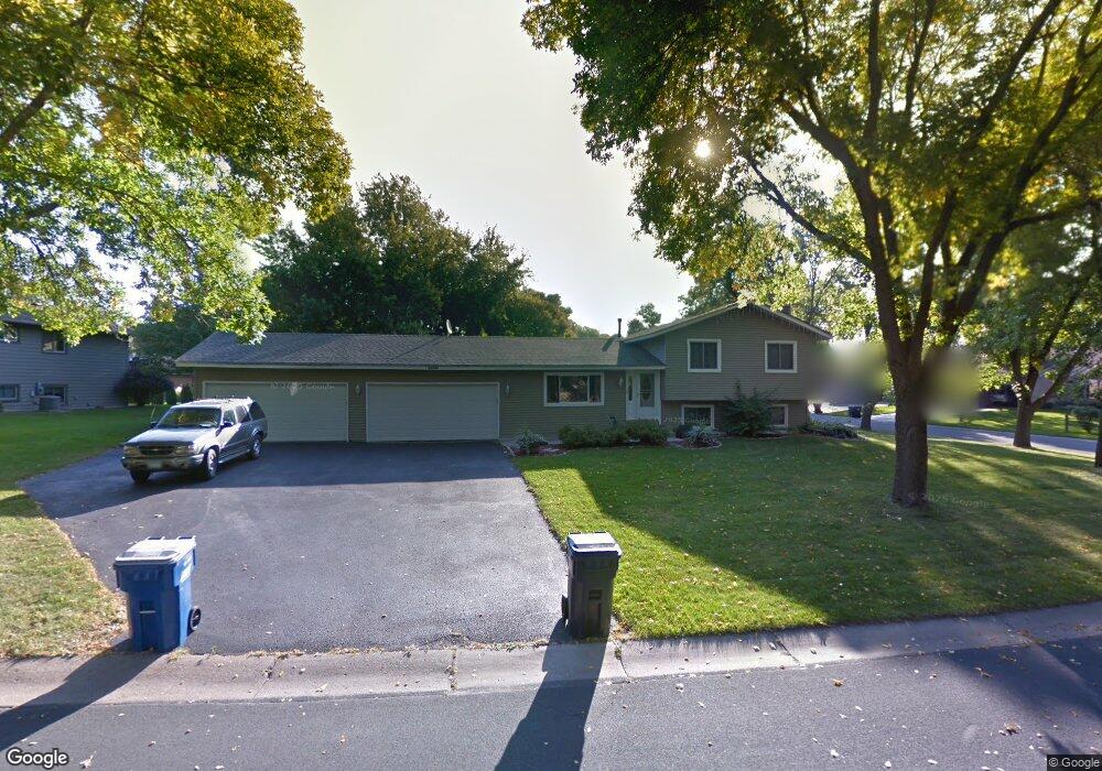 12345 70th Ave N, Maple Grove, MN 55369 - photo 1