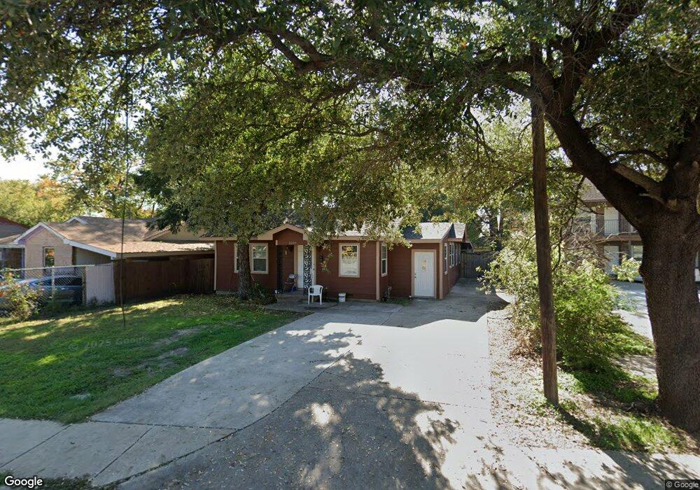 1009 Davis St, Grand Prairie, TX 75050 - photo 1