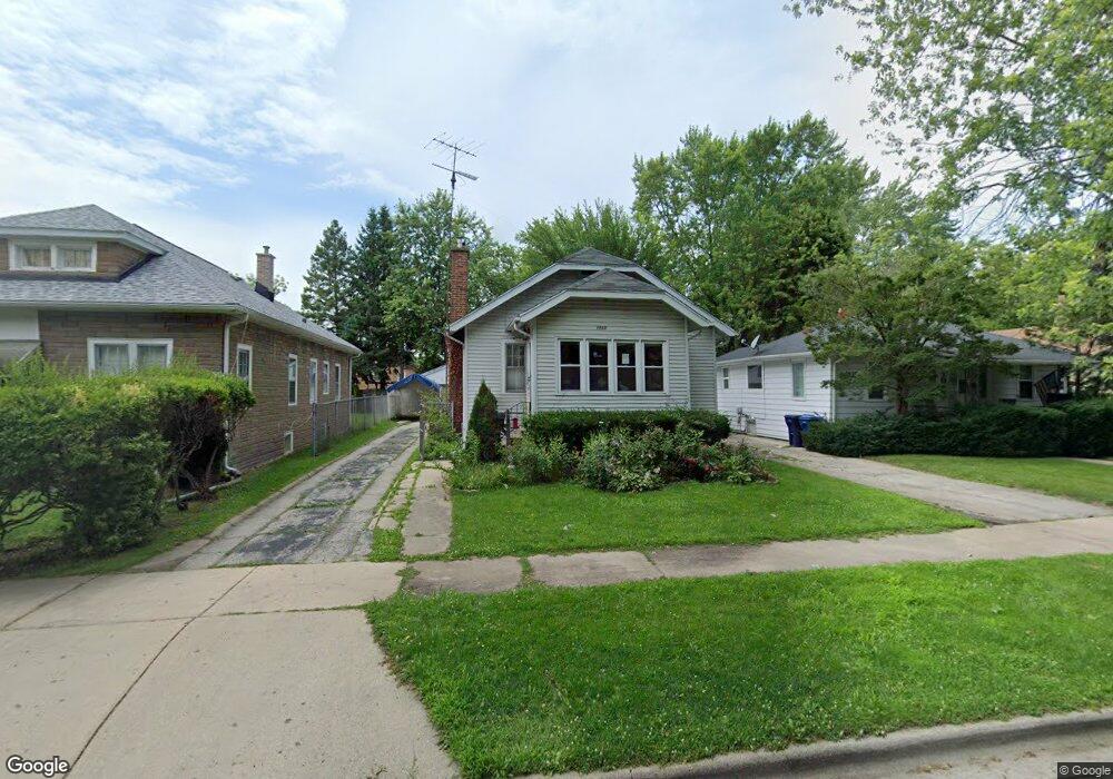 1020 N Poplar St, Waukegan, IL 60085 - photo 1